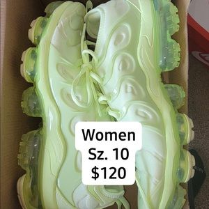 Nike women shoes